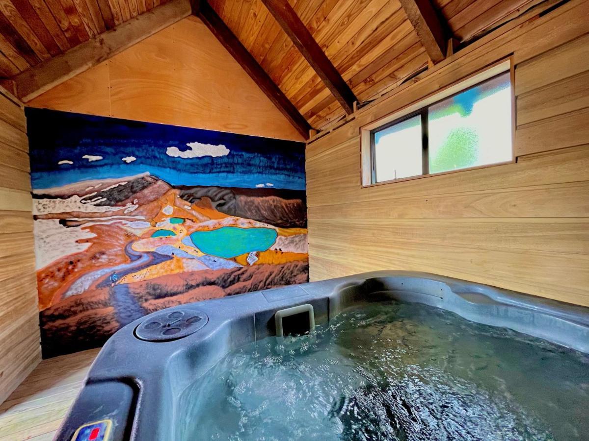 Adventure Lodge And Motels And Tongariro Crossing Track Transport National Park Kültér fotó