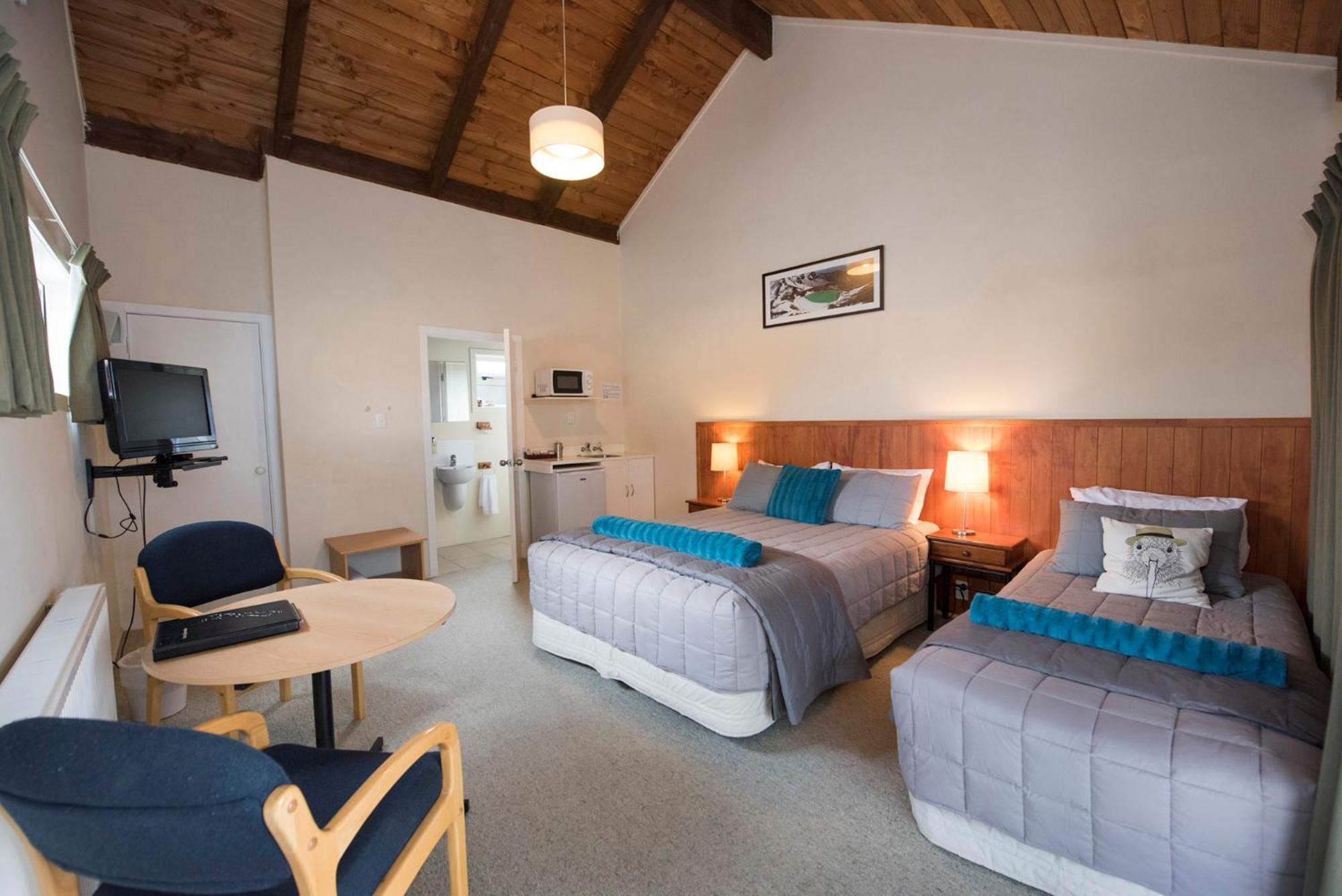 Adventure Lodge And Motels And Tongariro Crossing Track Transport National Park Kültér fotó